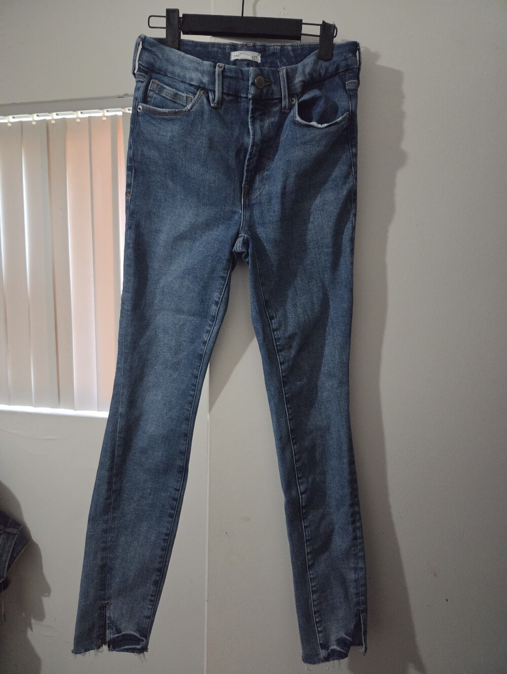 Good American Always Fits Jeans